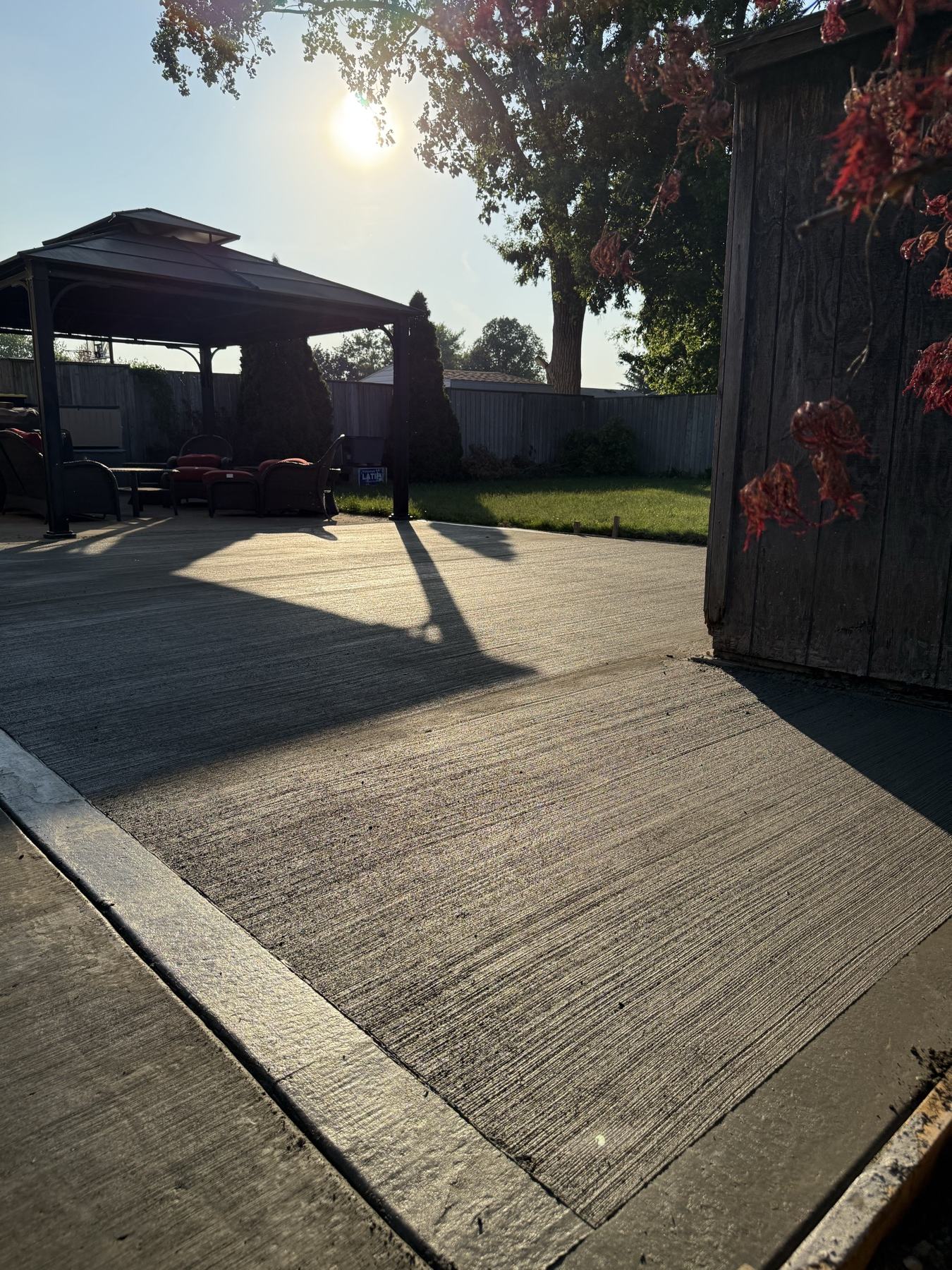 Patio broom finish